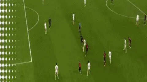 西班牙歐國聯決賽0-0戰平克羅地亞，西蒙神勇扑點，西班牙5-4逆轉奪冠創歷史！